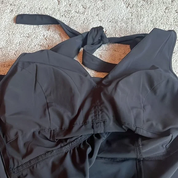 Athleta Sport Halter Style Dress - Size 8 - Picture 7 of 7